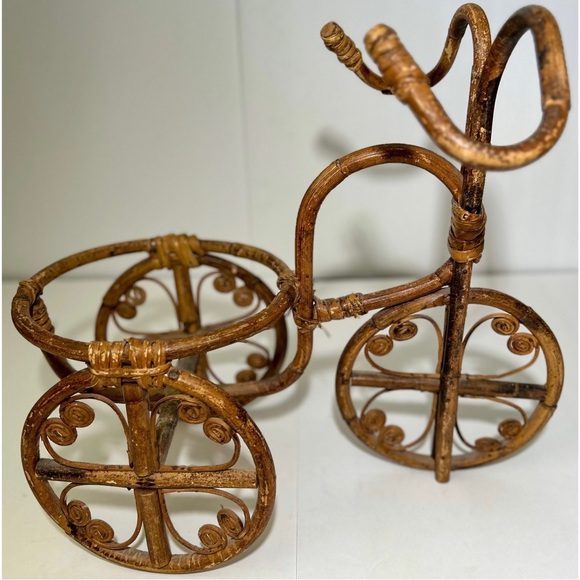 Vintage 70’s Bohemian Rattan Bamboo Bicycle Planter - Picture 9 of 12